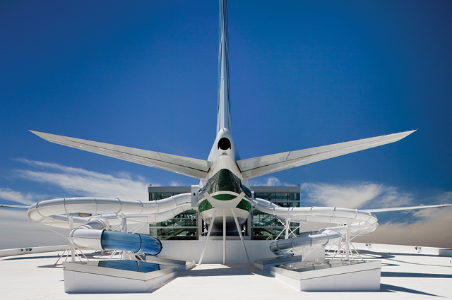 Rear-view-plane